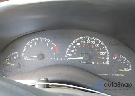 2000 Pontiac Grand Prix Gt z USA, uszkodzony, nr VIN 1G2WP52K1YF345035